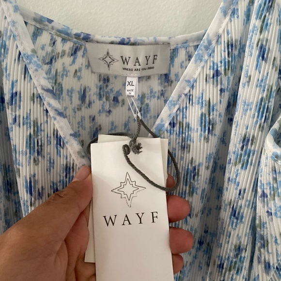 WAYF Surplice Ribbed Cami bodysuit - Picture 3 of 6